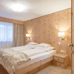 מלון Gurglhof Superior 4*