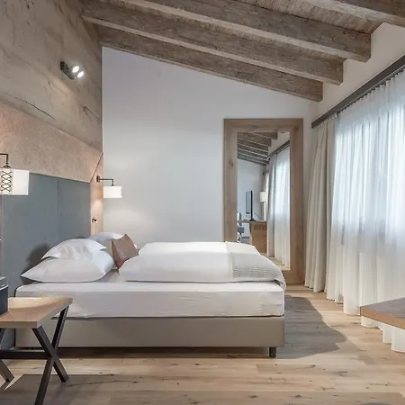 Gurglhof Superior Hotel 4*